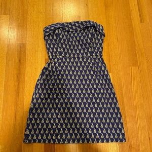 Vineyard vines dress